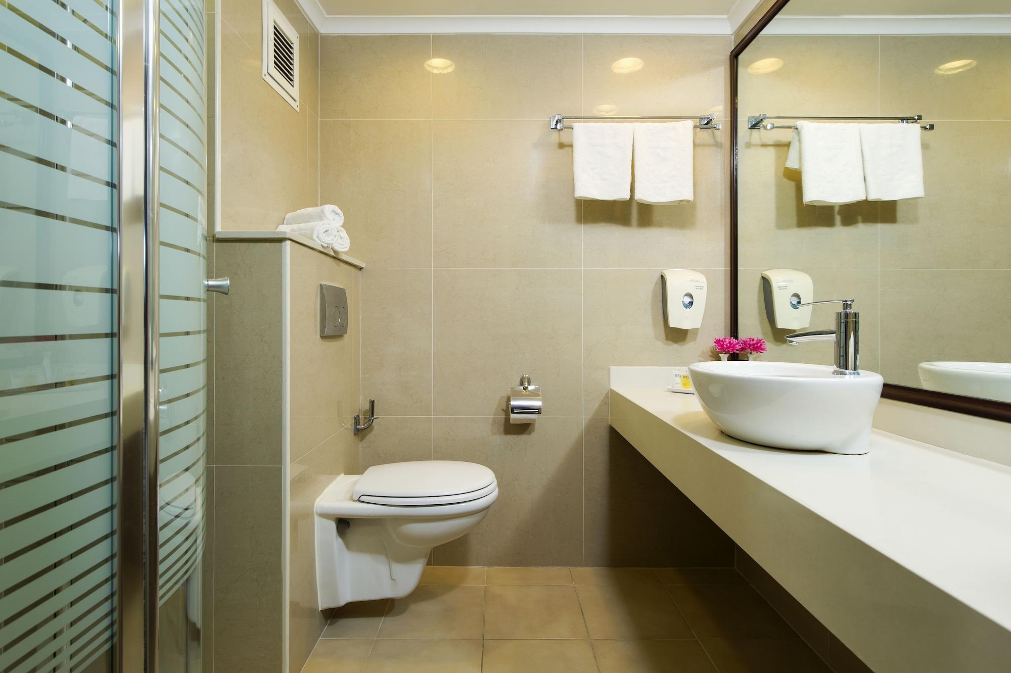 Caesar Premier Tiberias Hotel Екстериор снимка