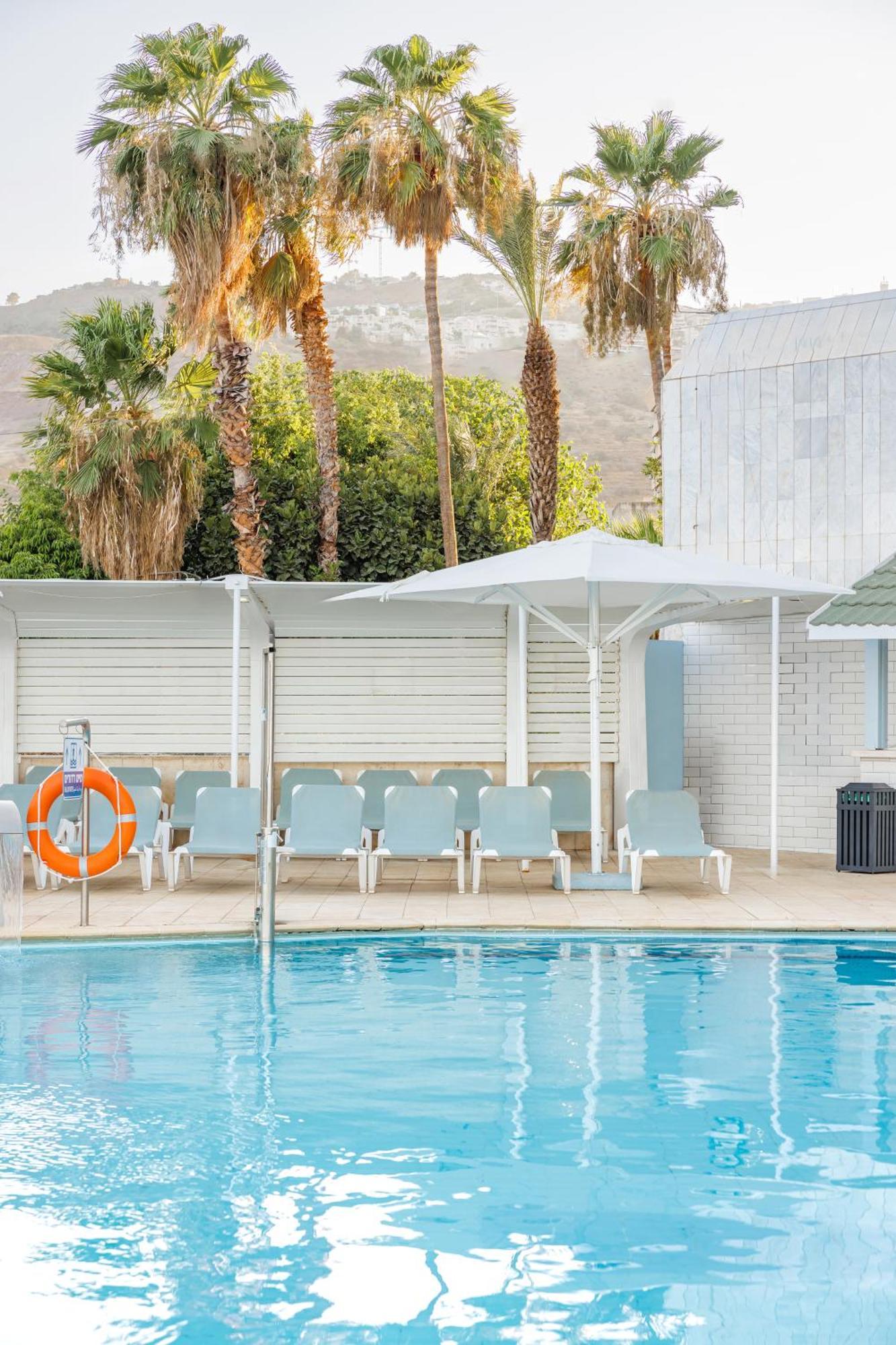 Caesar Premier Tiberias Hotel Екстериор снимка