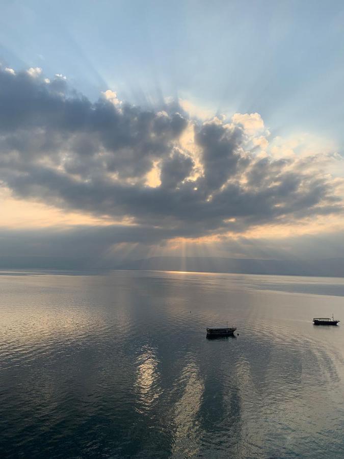 Caesar Premier Tiberias Hotel Екстериор снимка