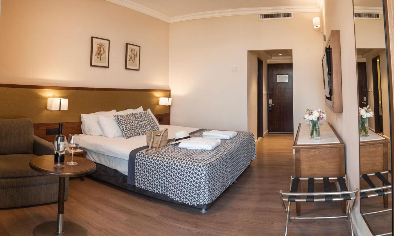 Caesar Premier Tiberias Hotel Екстериор снимка
